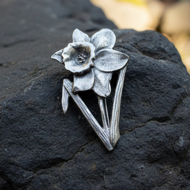 Welsh Daffodil Lapel Pin in Pewter