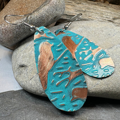 Load image into Gallery viewer, Wintersong Bird Copper Earrings
