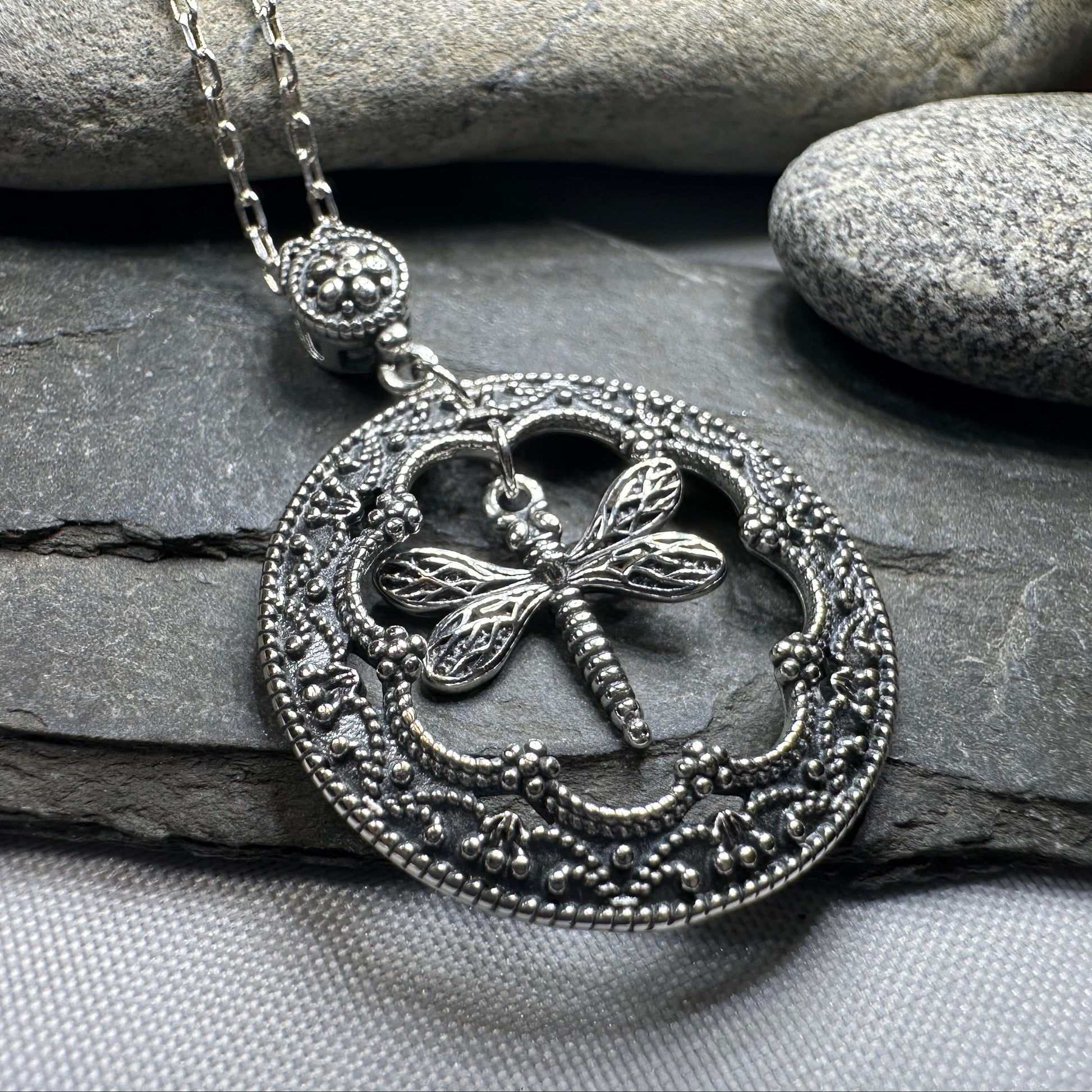 Cheerful Dragonfly Necklace for Women — view 2