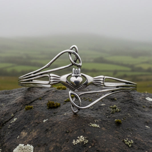 Ireland Claddagh Cuff Bracelet