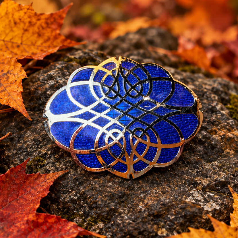 Enamel Endless Celtic Knot Scarf Ring