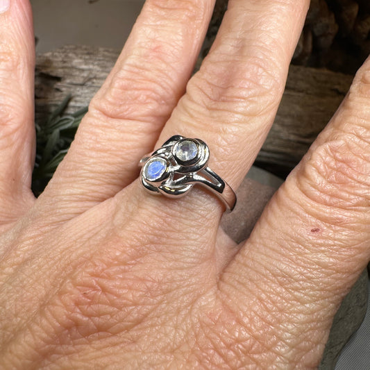 Goldevia Moonstone Ring — view 4