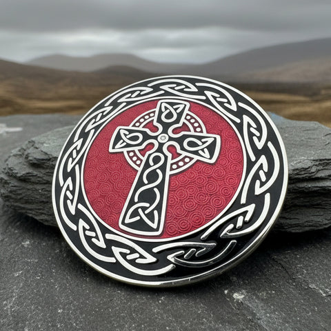 Load image into Gallery viewer, Enamel Celtic Cross Round Brooch
