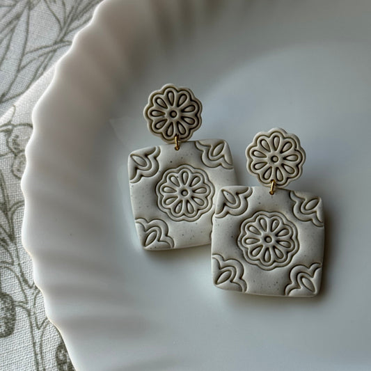 Boho Kira Flower Dangle Earrings for Women