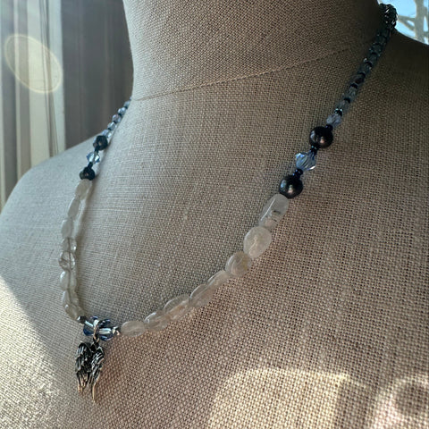 Load image into Gallery viewer, Sweet Angel Necklace
