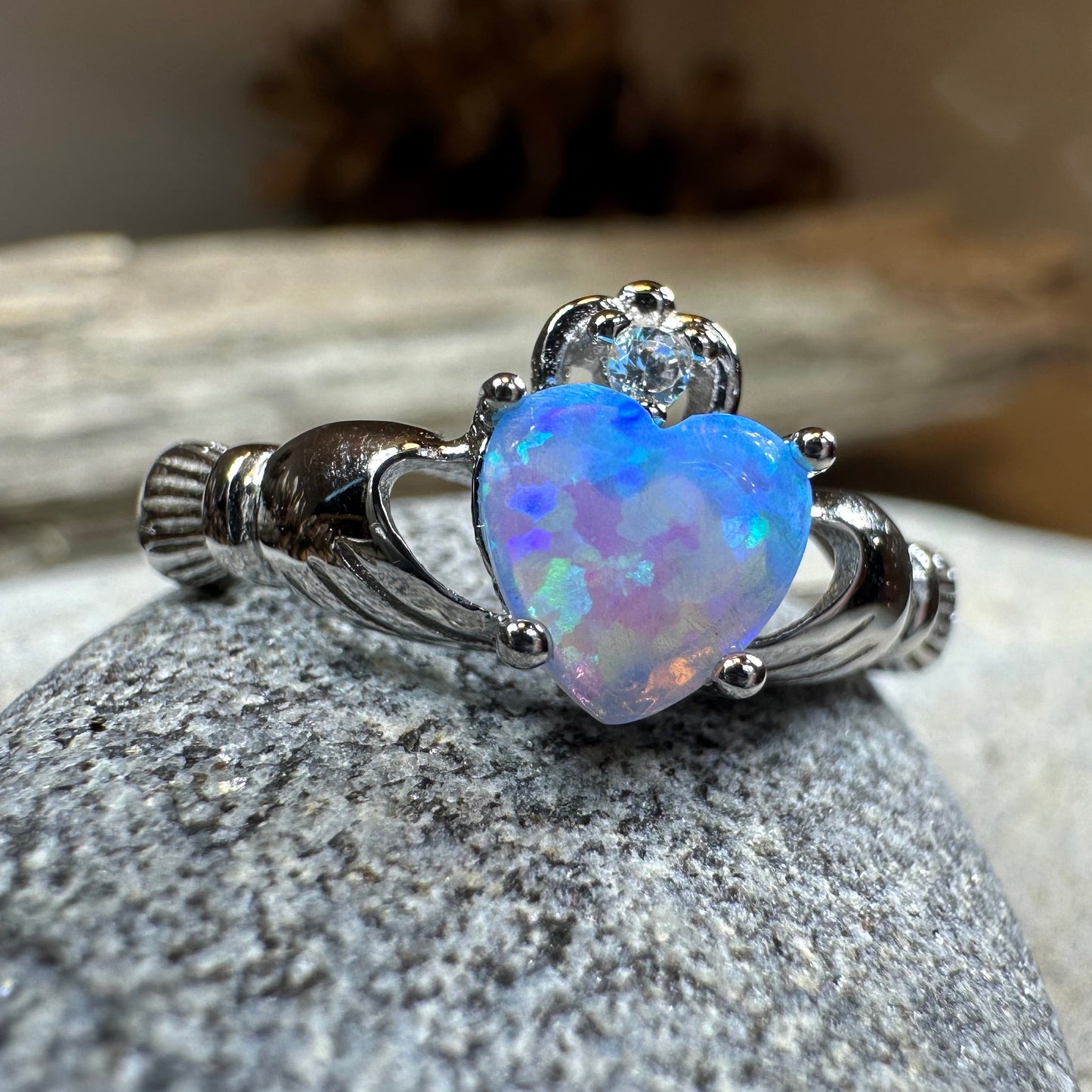 Glynnis Claddagh Ring — view 11