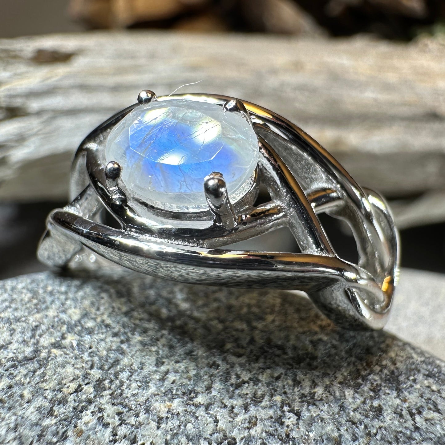 Elden Celtic Knot Ring — view 3