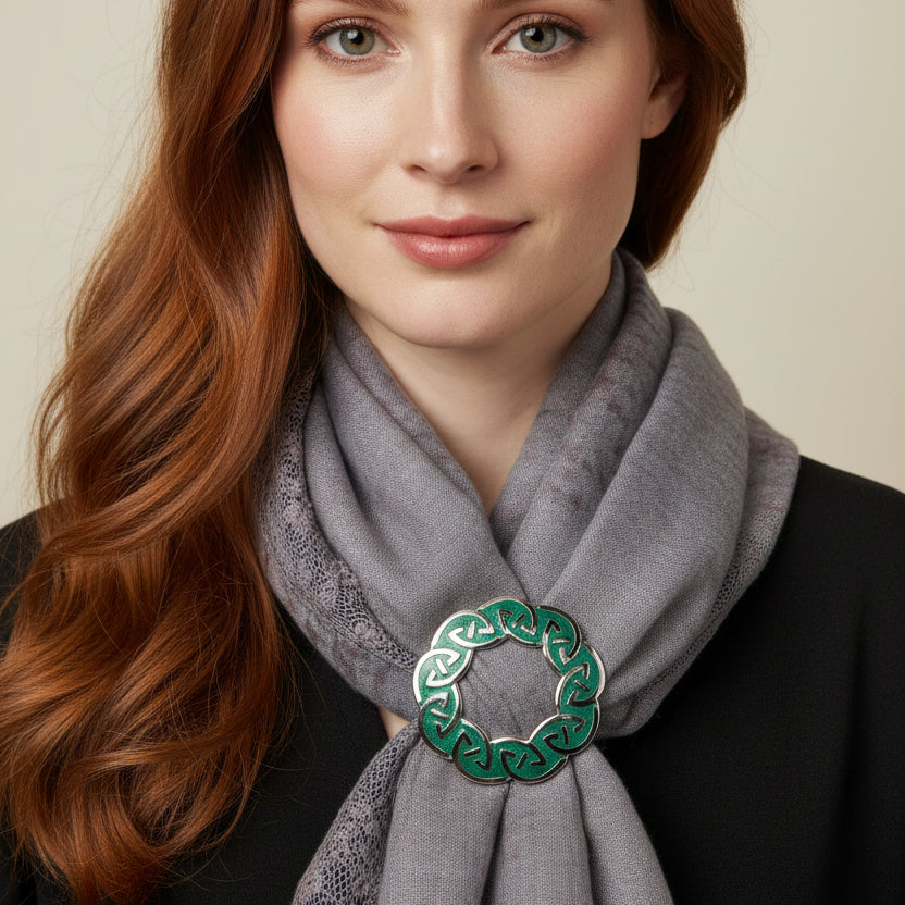 Enamel Green Celtic Knot Scarf Ring
