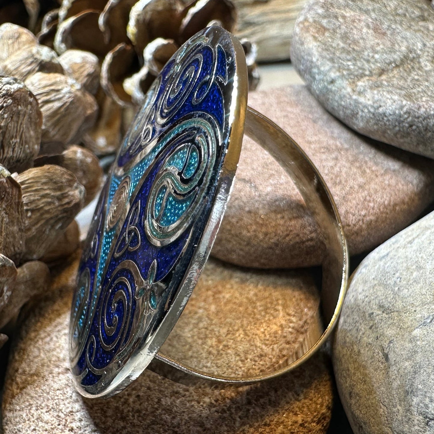 Enamel Celtic Spiral Scarf Ring
