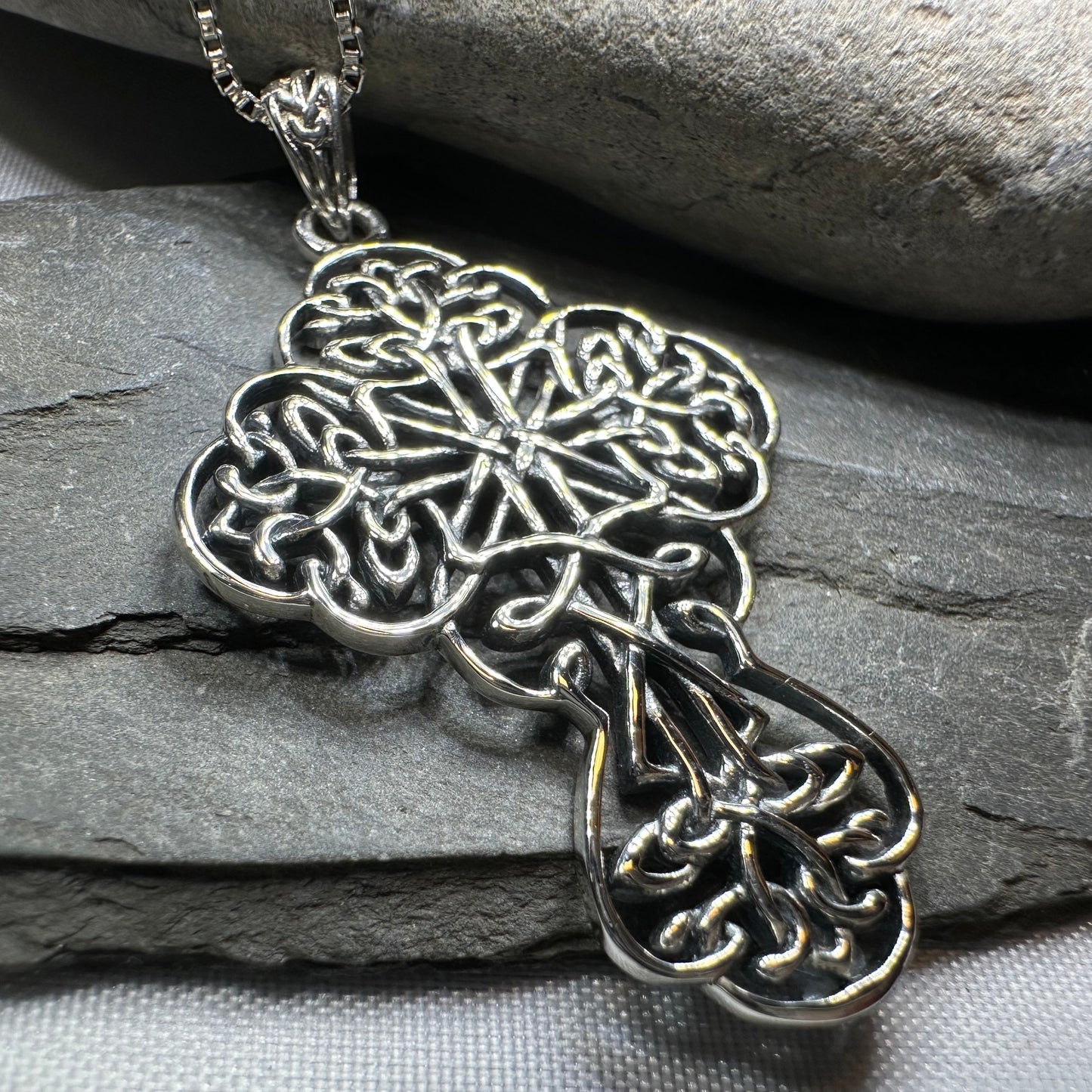 Amiens Celtic Cross Necklace in Sterling Silver