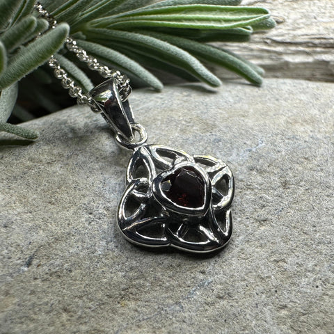 Load image into Gallery viewer, Ashley Celtic Knot Necklace

