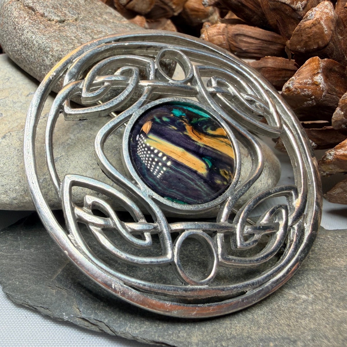 Heathergems Celtic Knot Brooch - Classic Scottish Jewelry