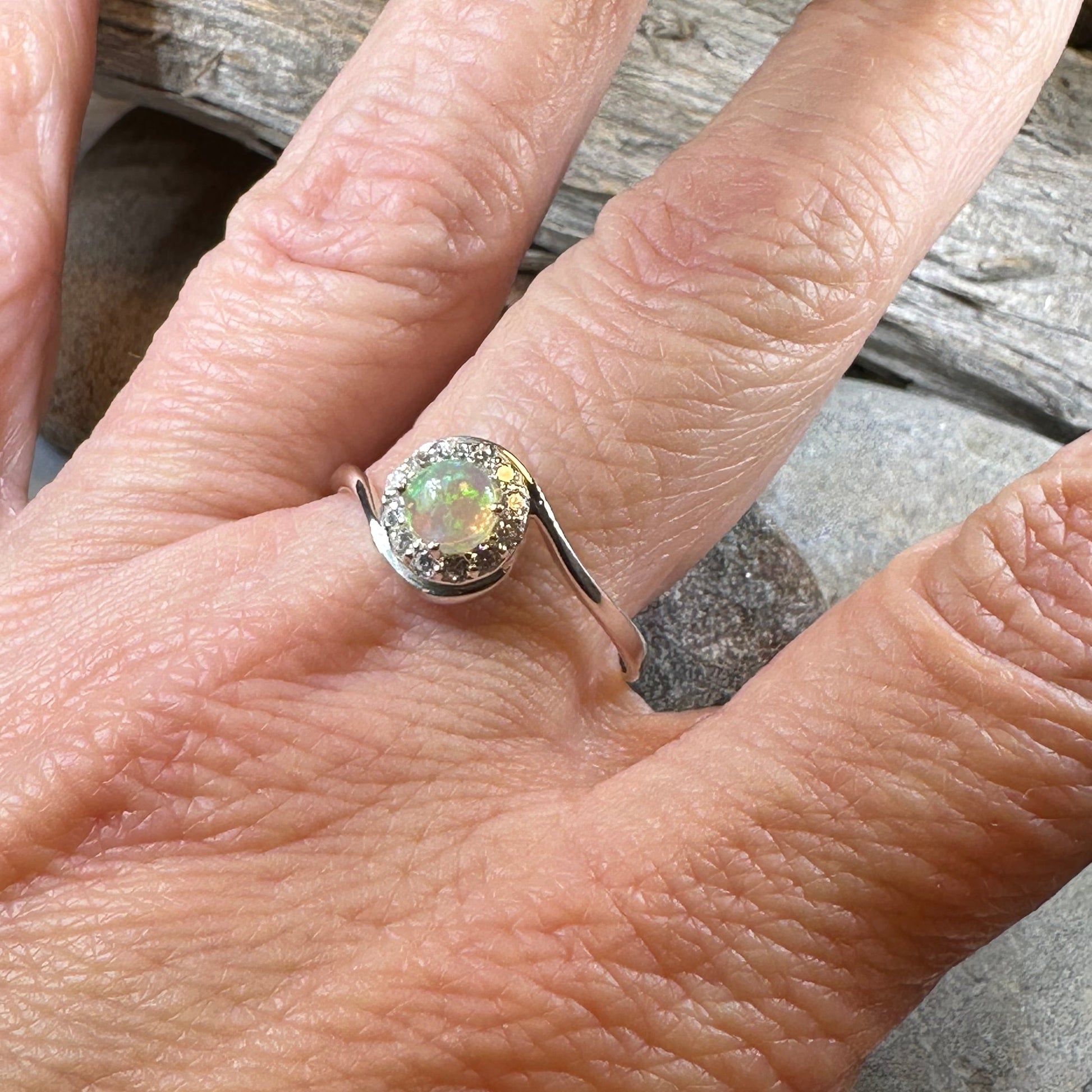 Sairva Opal Ring — view 4