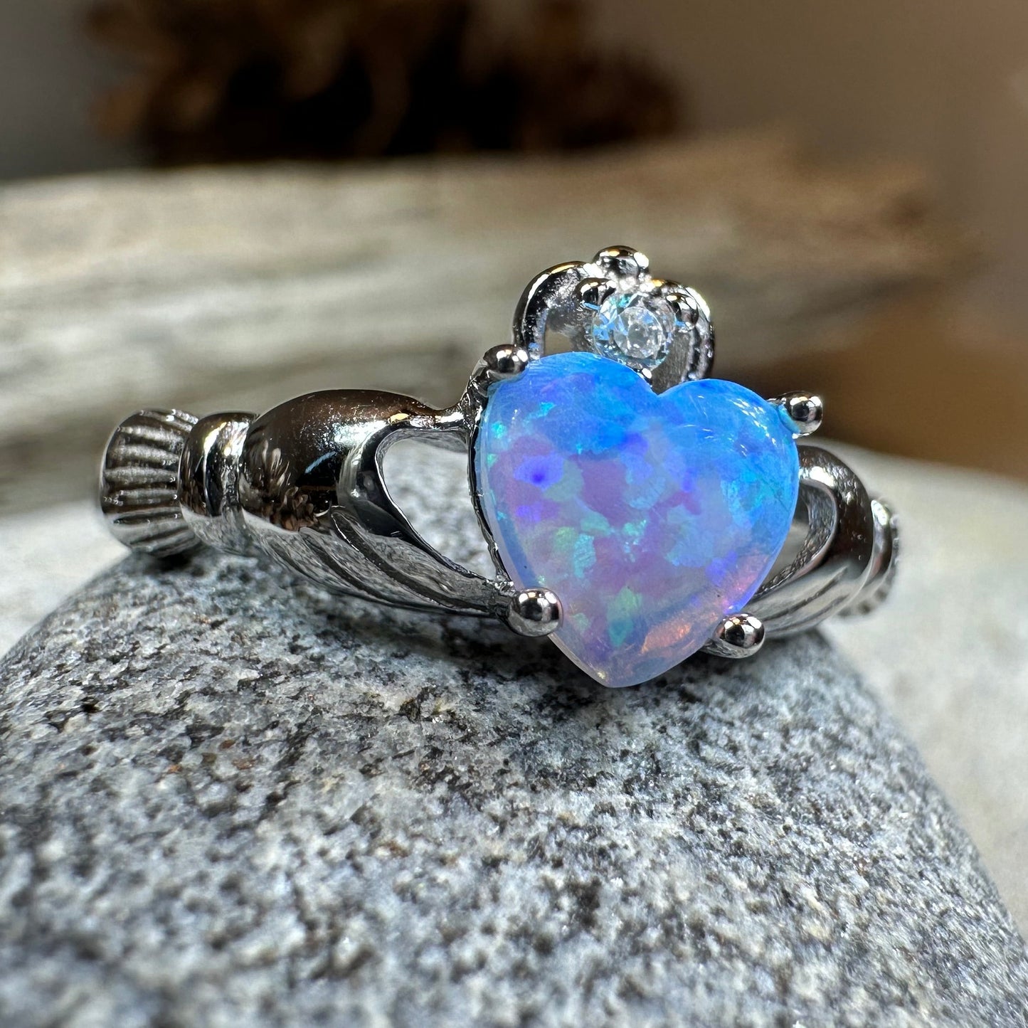 Glynnis Claddagh Ring — view 3