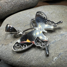 Load image into Gallery viewer, Adeliza Butterfly Necklace

