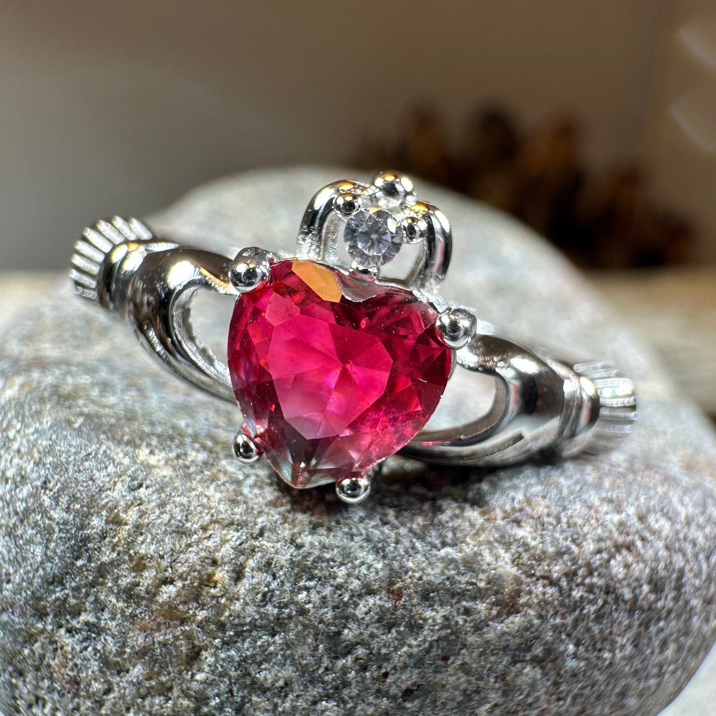 Clonmel Claddagh Ring — view 8