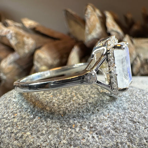 Load image into Gallery viewer, Tianna Moonstone Ring
