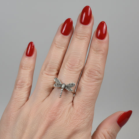 Load image into Gallery viewer, Flutter Dragonfly Ring in Sterling Silver
