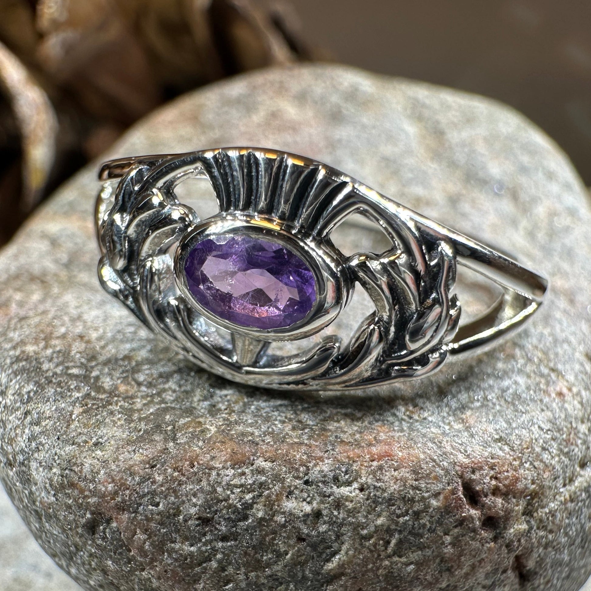 Sassenach Thistle Ring — view 10