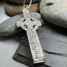 Load image into Gallery viewer, Artisan Irish Durrow Cross Necklace
