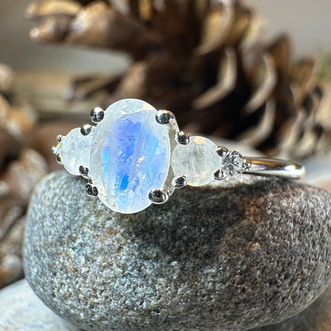 Load image into Gallery viewer, Winter Fire Moonstone Ring
