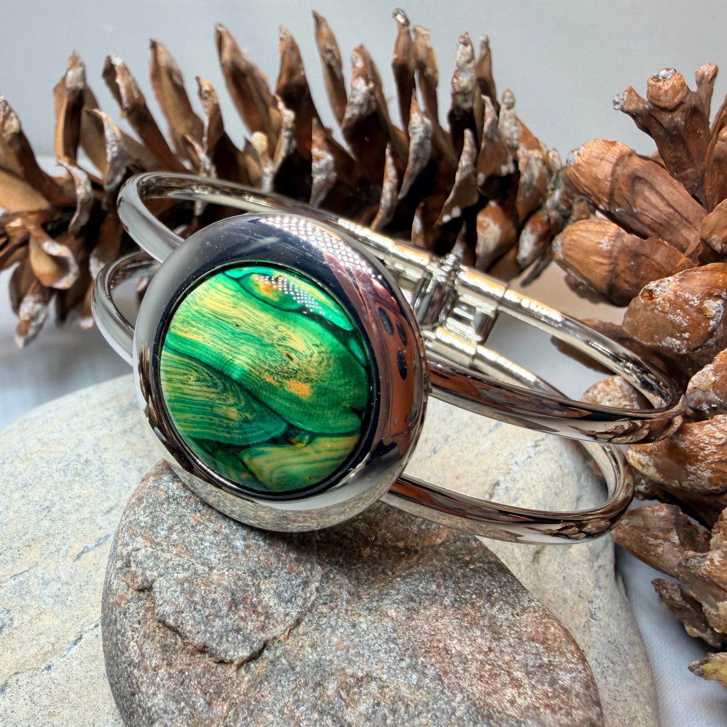 Elegant Scotland Heathergems Bracelet - Handmade in Scotland