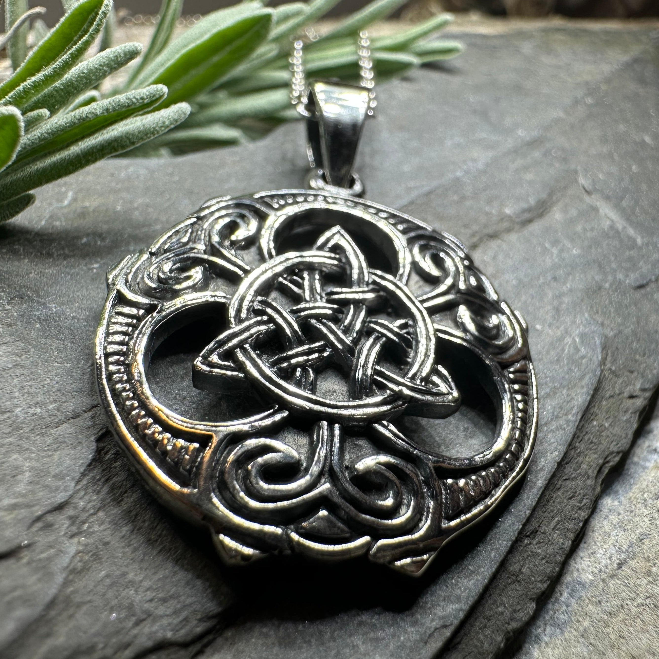 Lilith Celtic Knot Necklace - Sterling Silver – Celtic Crystal