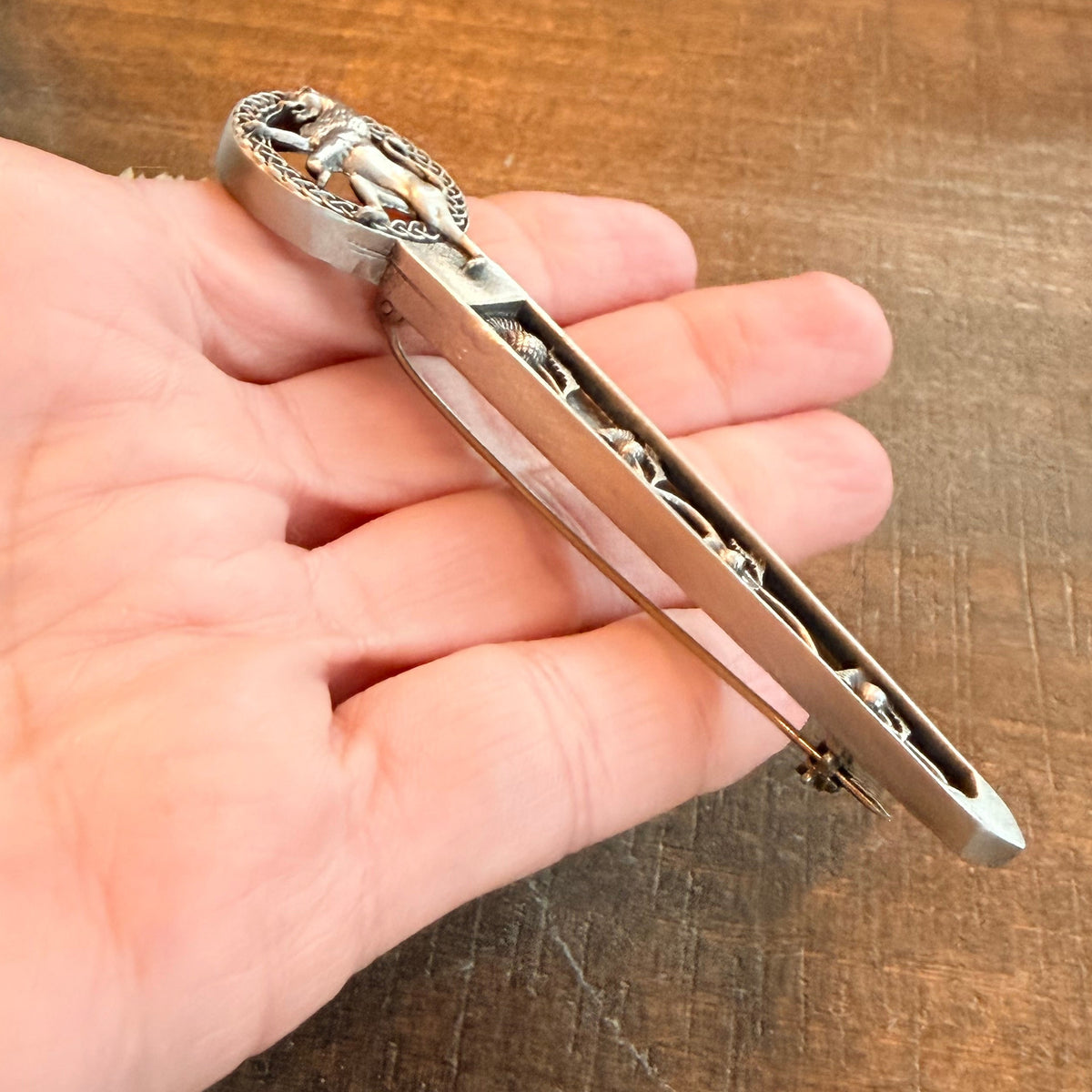 Thistle Scotland Lion Kilt Pin in Pewter
