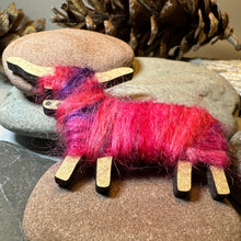 Load image into Gallery viewer, Scottish Highland Cow Scatter Pin
