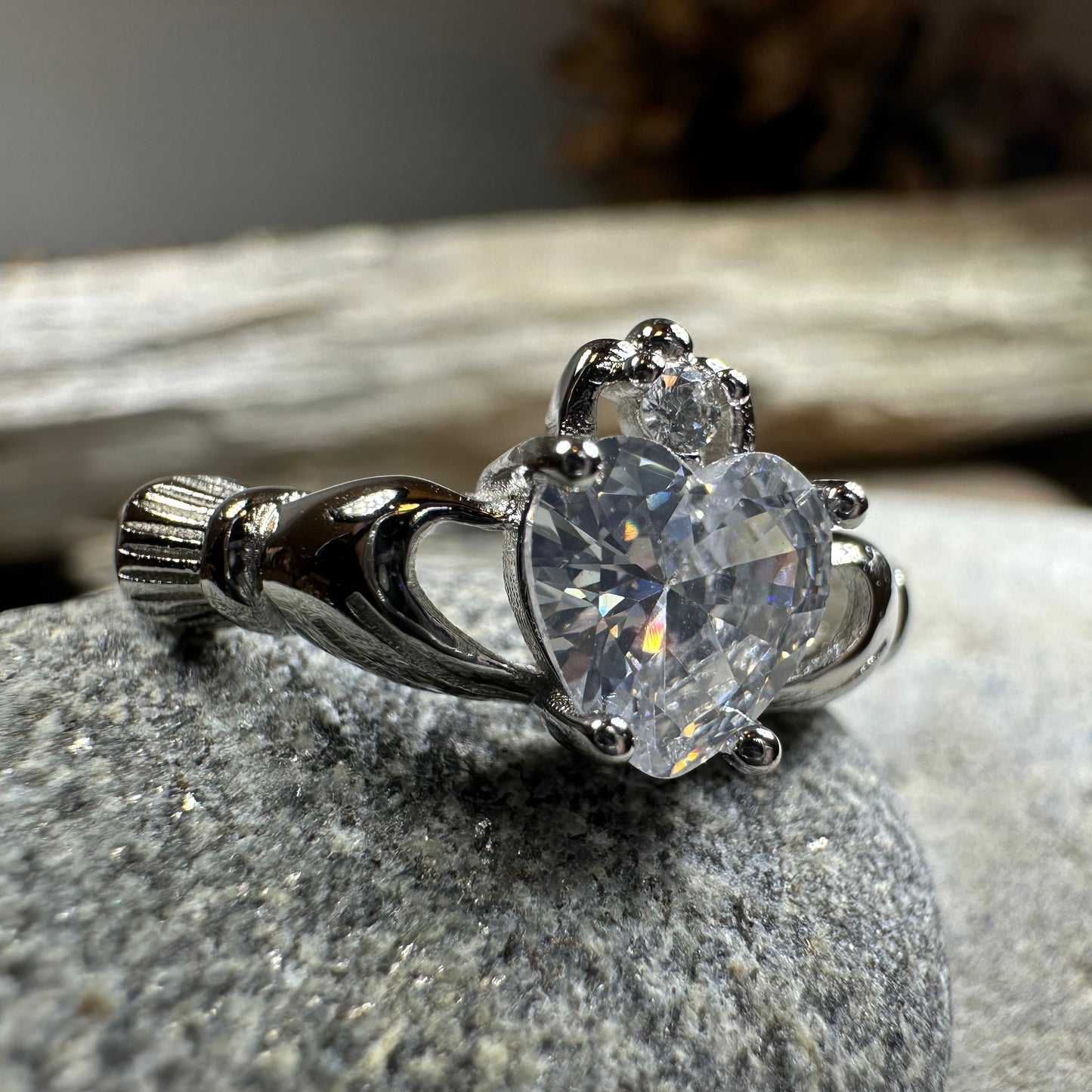 Clare Claddagh Ring — view 5