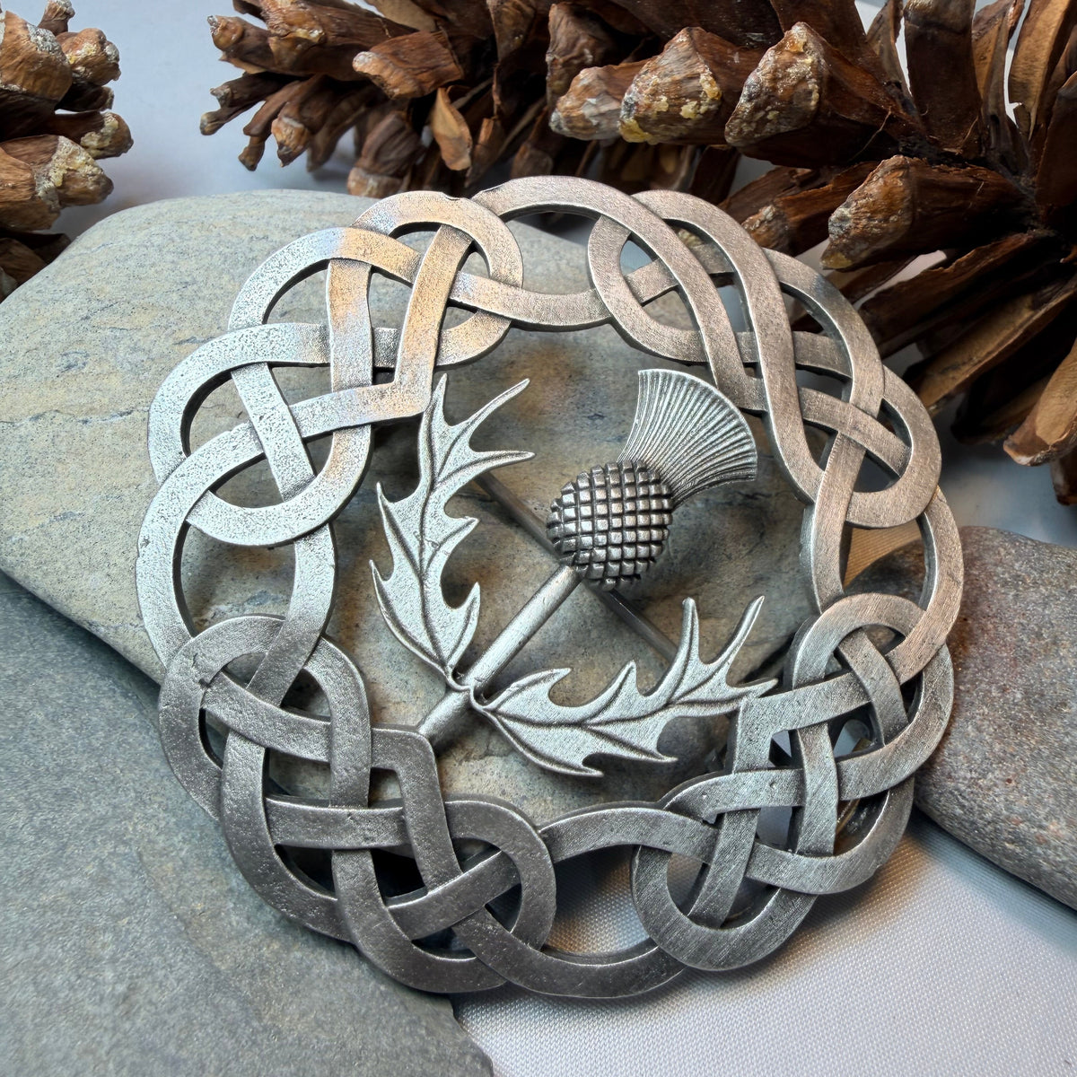Classic Thistle & Celtic Knot Tartan Pin - Handmade in Scotland