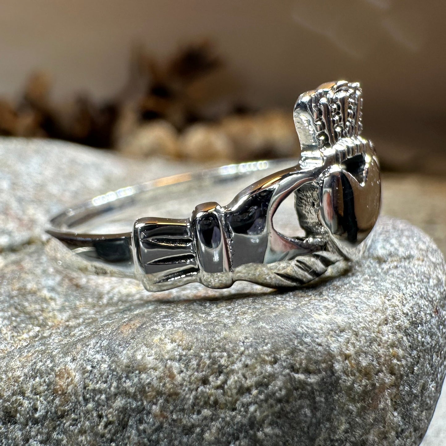 Vow Irish Claddagh Ring — view 5