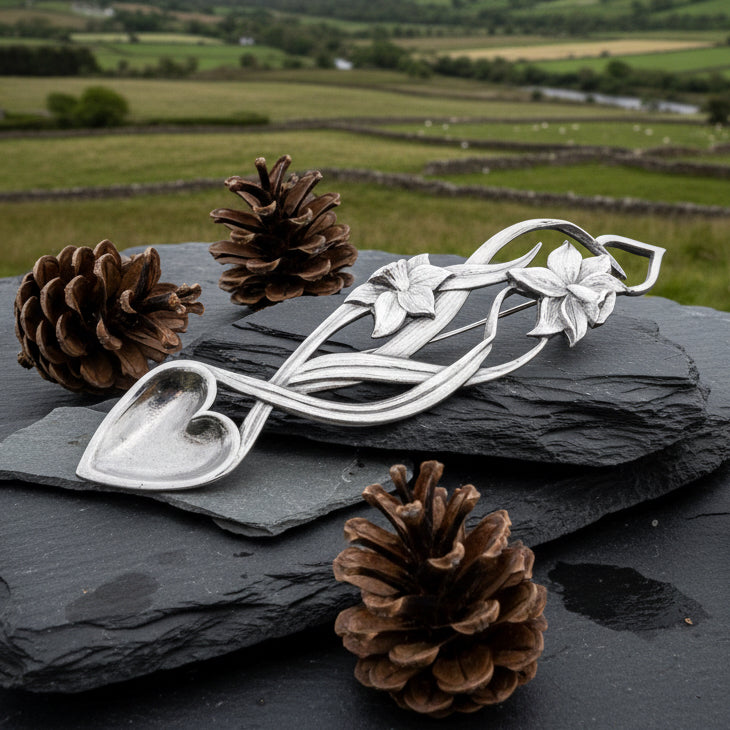 Traditional Welsh Daffodil Love Spoon in Pewter