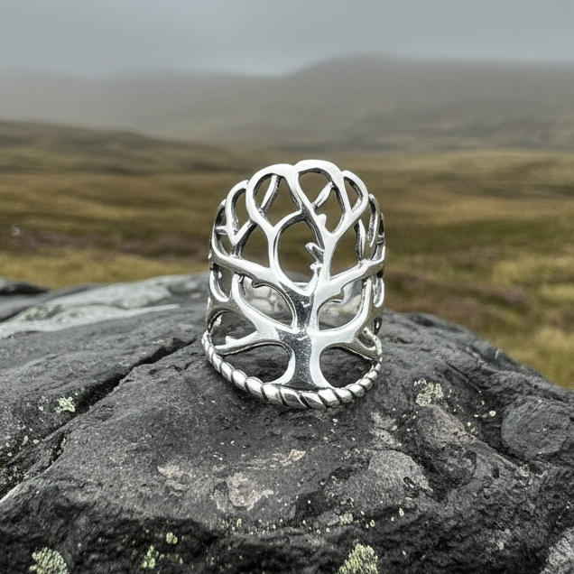 Áedh Celtic Tree of Life Ring in Sterling Silver