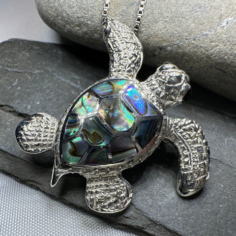 Load image into Gallery viewer, Abalone Turtle Necklace
