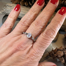 Load image into Gallery viewer, Fira Moonstone Ring
