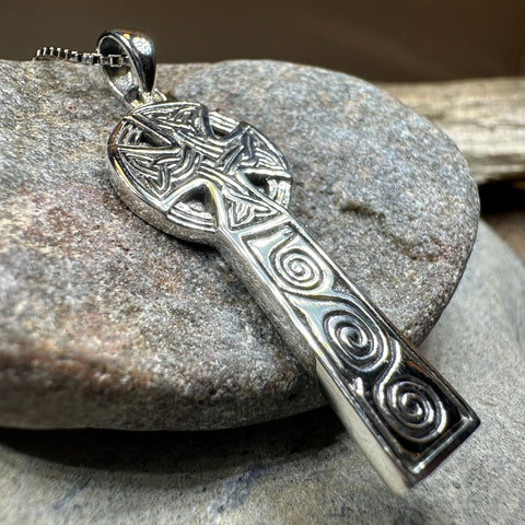 Load image into Gallery viewer, Alasdair Celtic Cross Necklace
