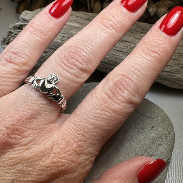 Vow Irish Claddagh Ring