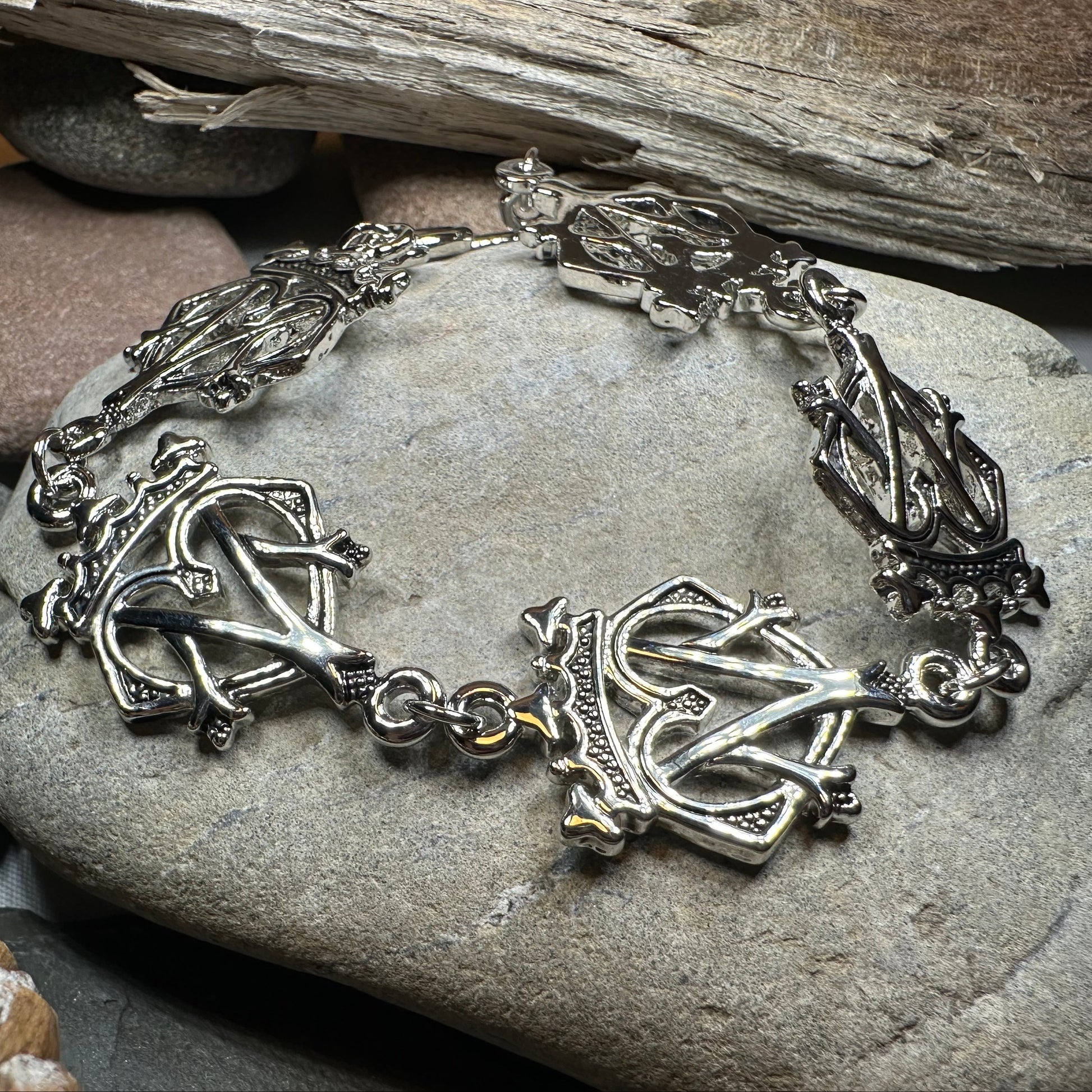 Luckenbooth Bracelet — view 2