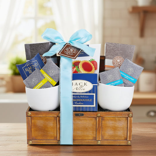 Coffee Bean & Tea Leaf Signature Blend Gift Basket with Mugs