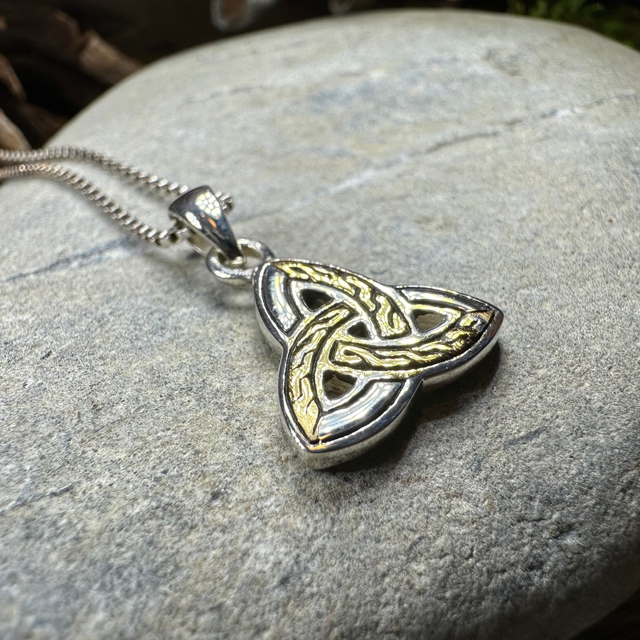 Errill Celtic Trinity Knot Necklace in Sterling Silver