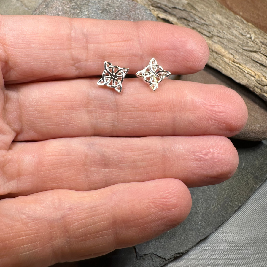 Donielle Celtic Post Earrings