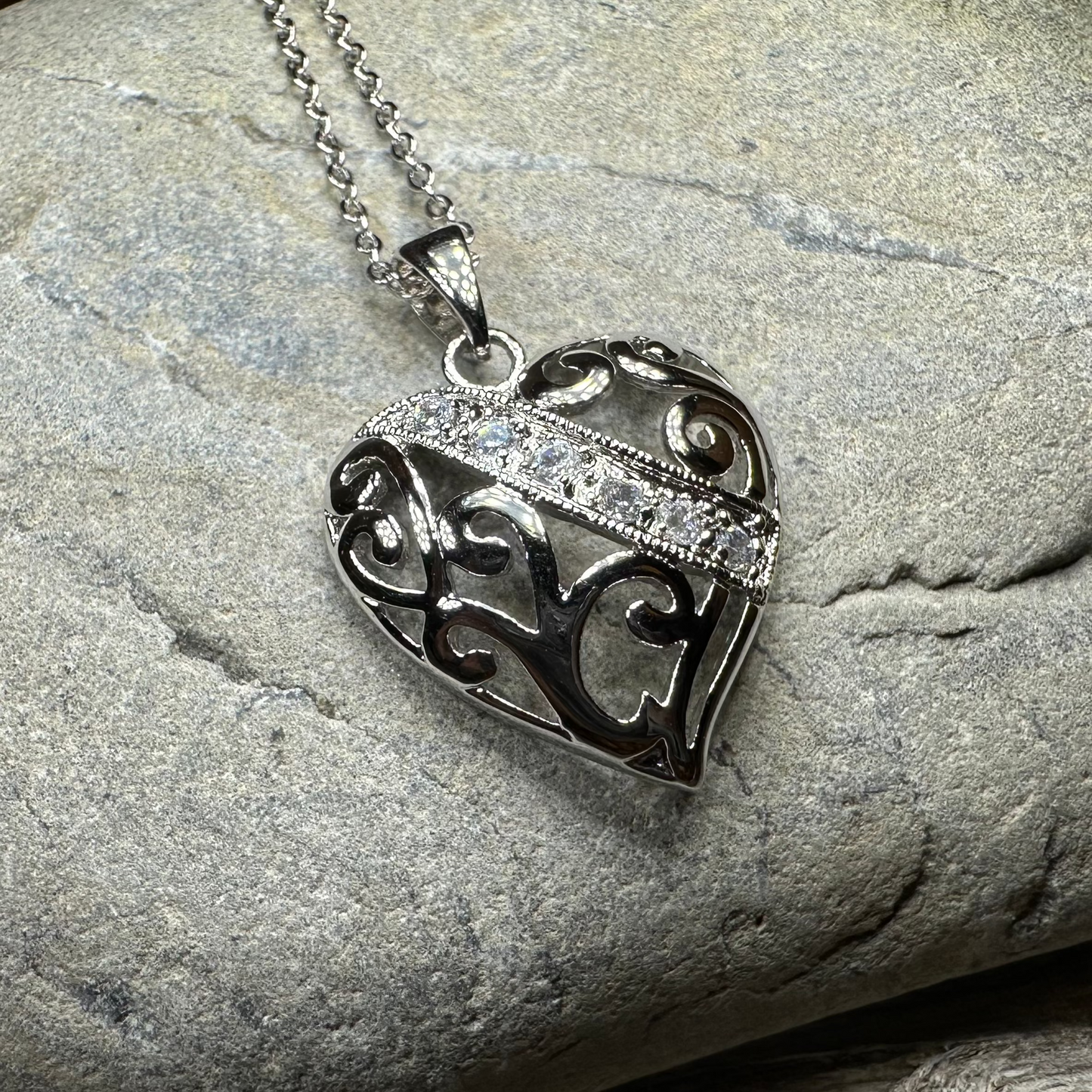 Sweet Heart Necklace — view 2
