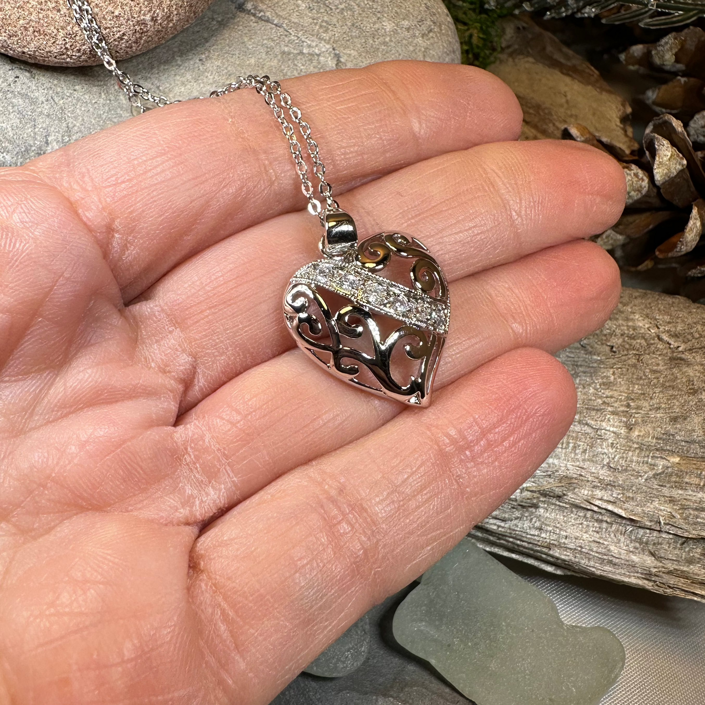 Sweet Heart Necklace — view 4
