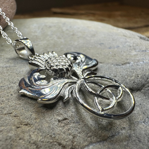 Load image into Gallery viewer, Scottish Thistle Trinity Knot Necklace
