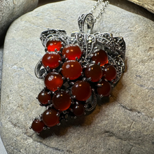 Load image into Gallery viewer, Wine Lovers Vineyard Necklace
