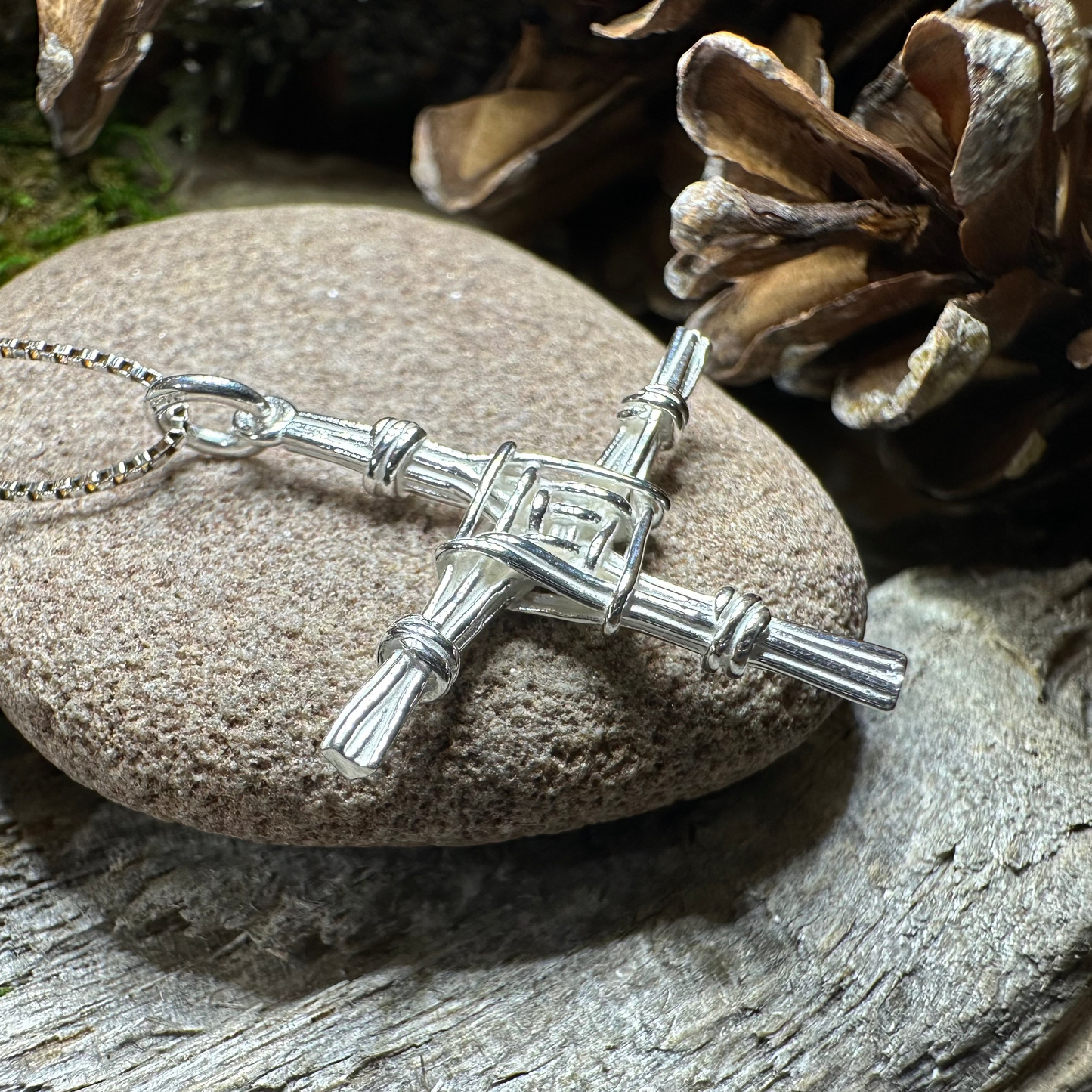 Kildare Irish Saint Brigid's Cross Necklace - Made in Ireland — view 9