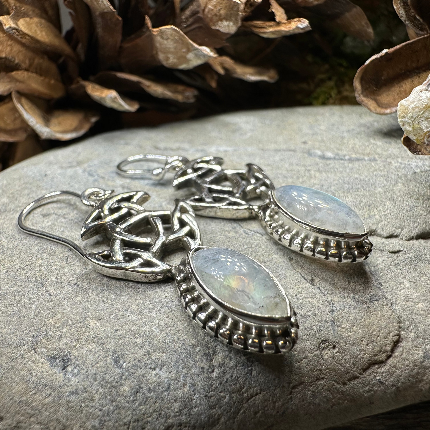 Laidir Celtic Knot Earrings — view 9