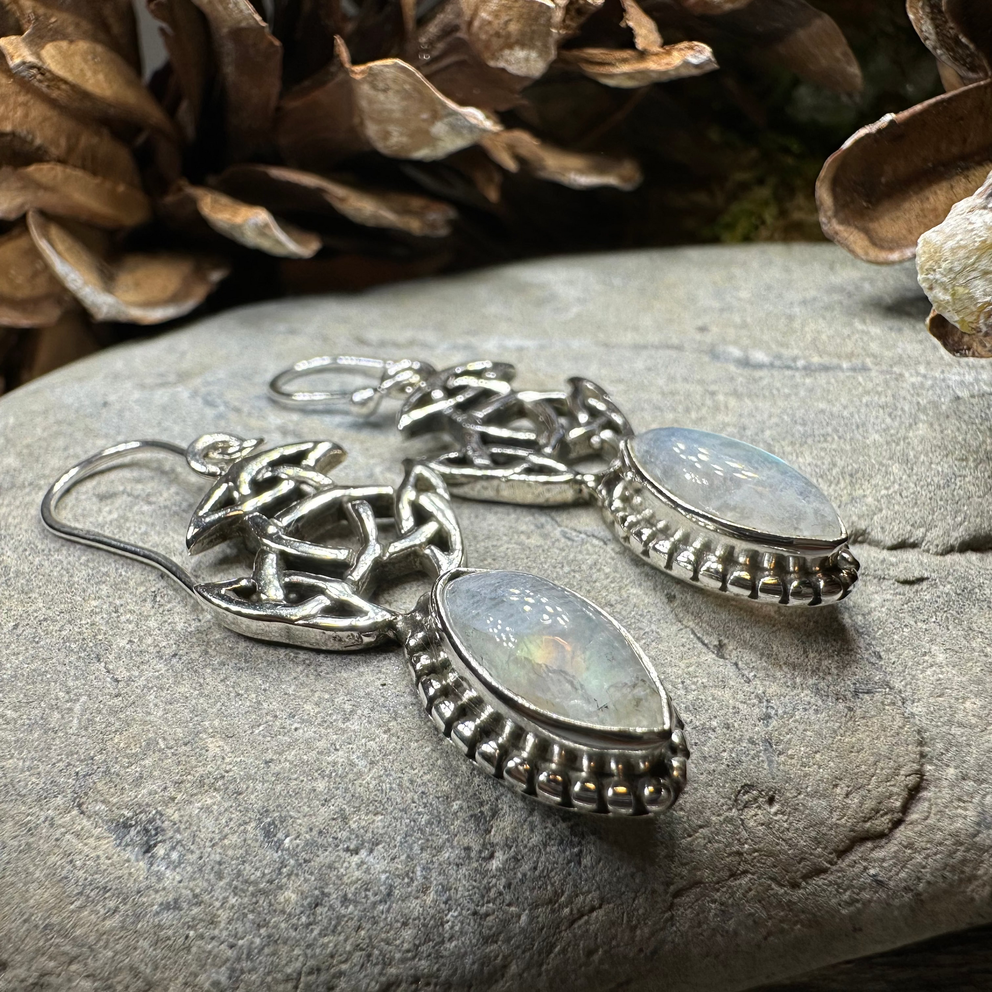 Laidir Celtic Knot Earrings — view 9