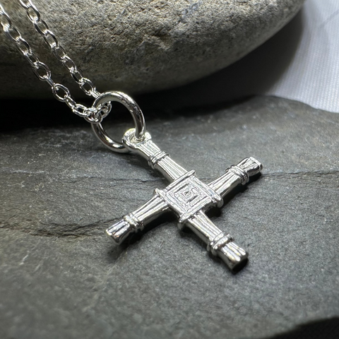Load image into Gallery viewer, Petite Saint Brigid's Cross
